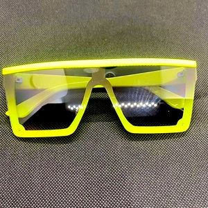 Women’s Sunglasses (Highlighter Yellow)